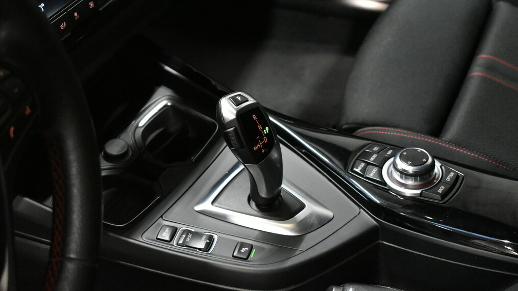 BMW Seria 1 118