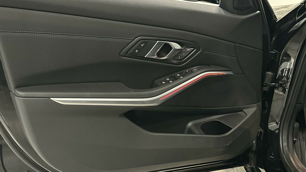 BMW Seria 3 330