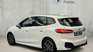 BMW Serii 2, 218