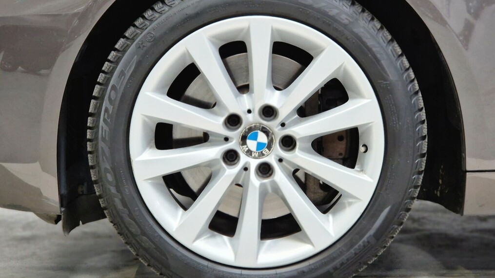 BMW Seria 5 528