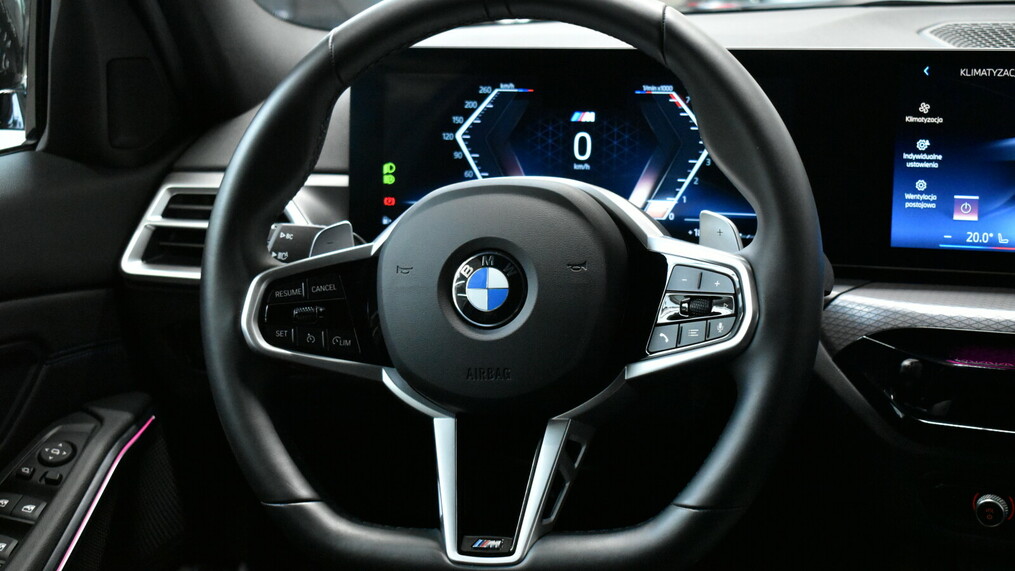 BMW Seria 3, 320