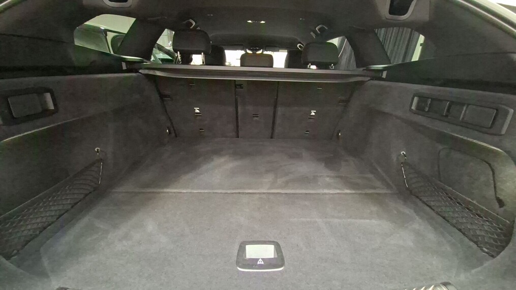 BMW Serii 5, 520