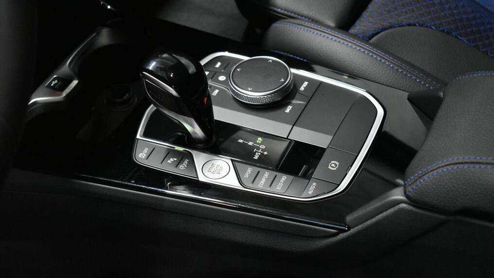 BMW Seria 2 218