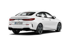 BMW Serii 2, 218