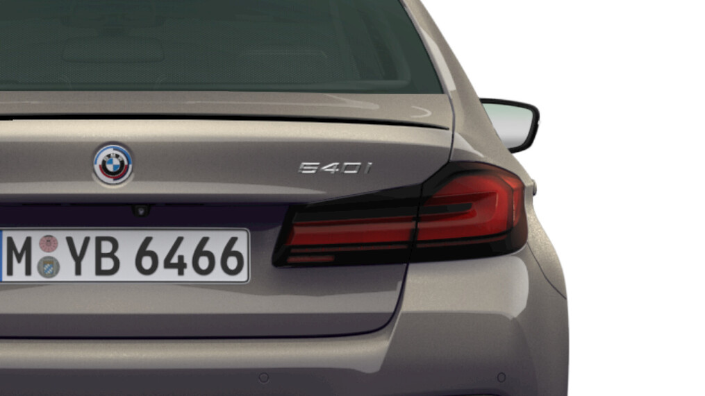 BMW Serii 5, 540