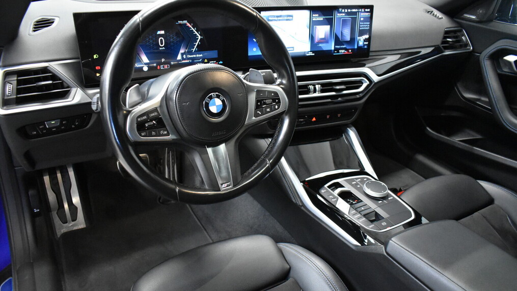BMW Serii 2, 240