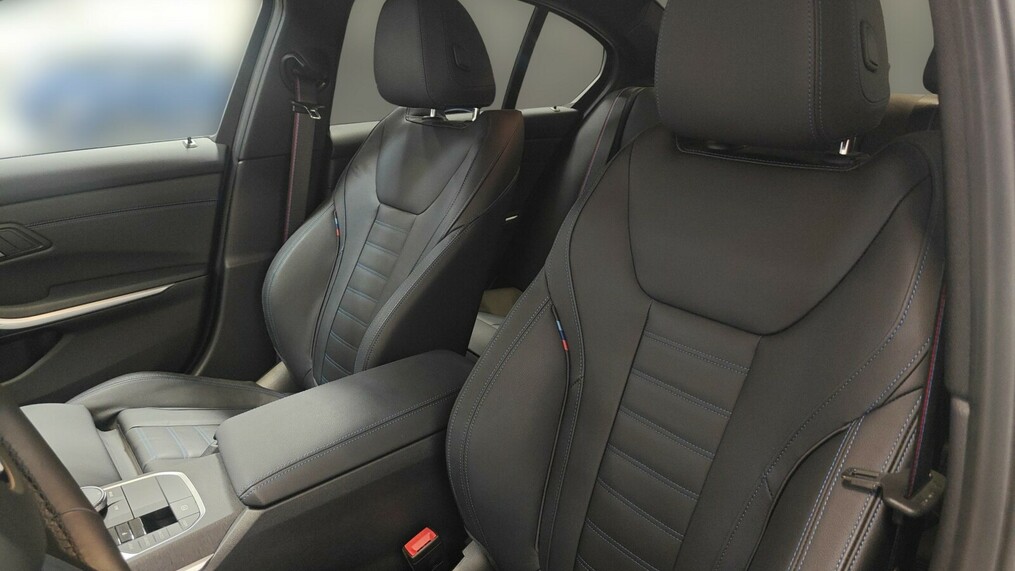 BMW Seria 3 330