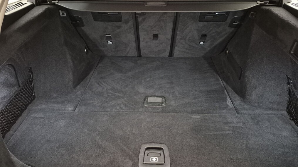 BMW Serii 3, 320