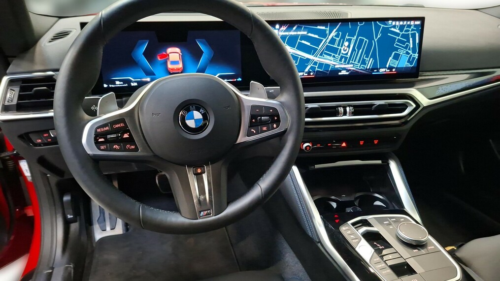 BMW Serii 2, 240