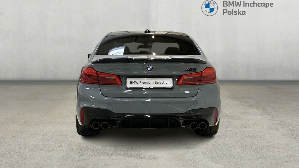 BMW Seria M5
