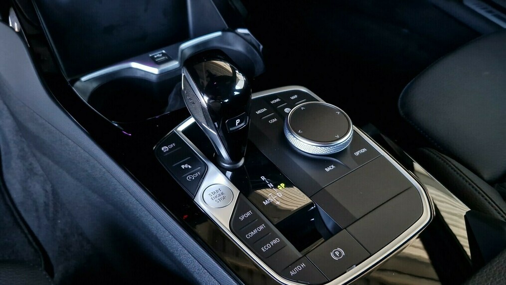 BMW Seria 2 218