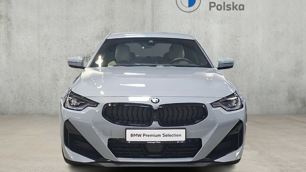 BMW Serii 2, 230