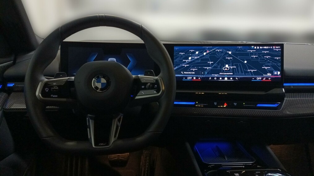 BMW Seria 5, 520