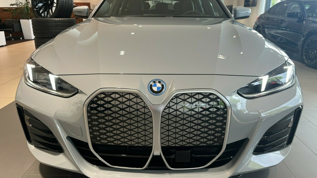 BMW Seria 4 i4