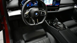 BMW Serii 5, 520
