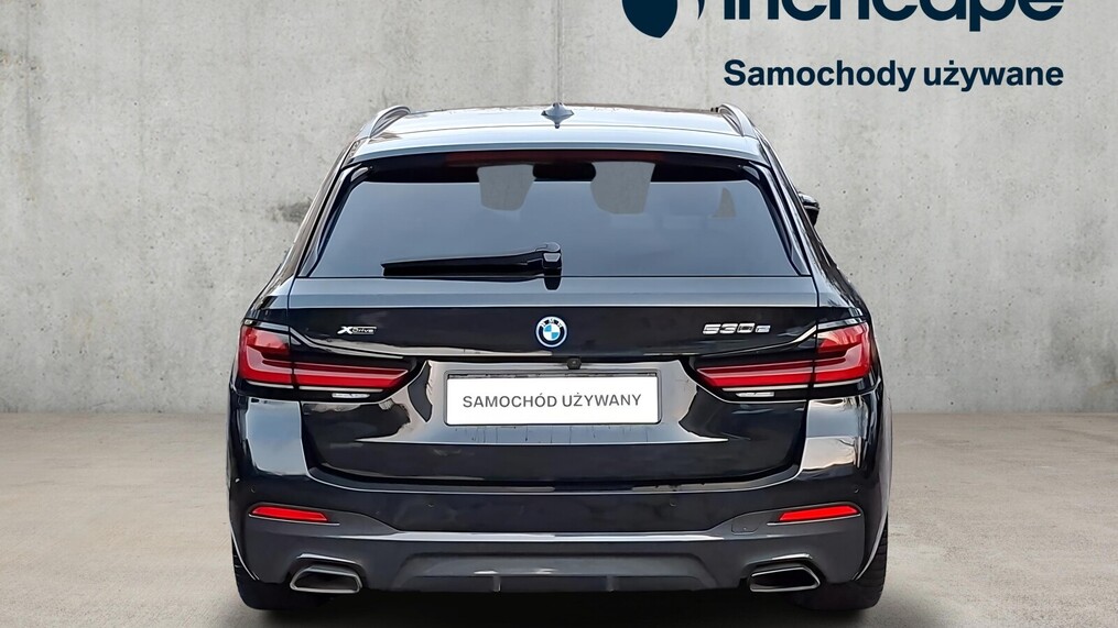 BMW Serii 5, 530