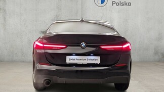 BMW Serii 2, 218