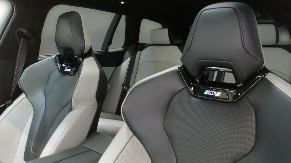 BMW Seria M5