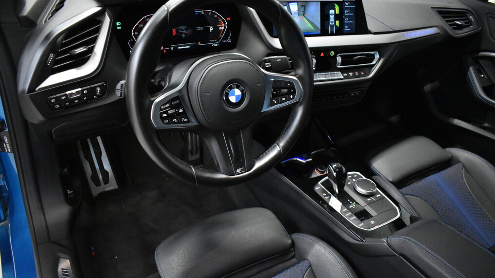 BMW Serii 2, 220