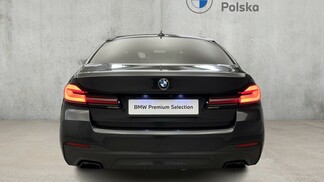 BMW Serii 5, 530