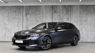 BMW Serii 5, 520