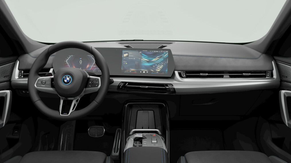 BMW iX1