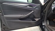 BMW Serii 5, 520