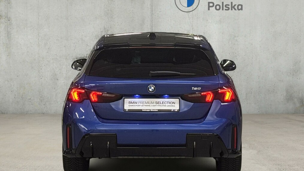 BMW Serii 1, 120