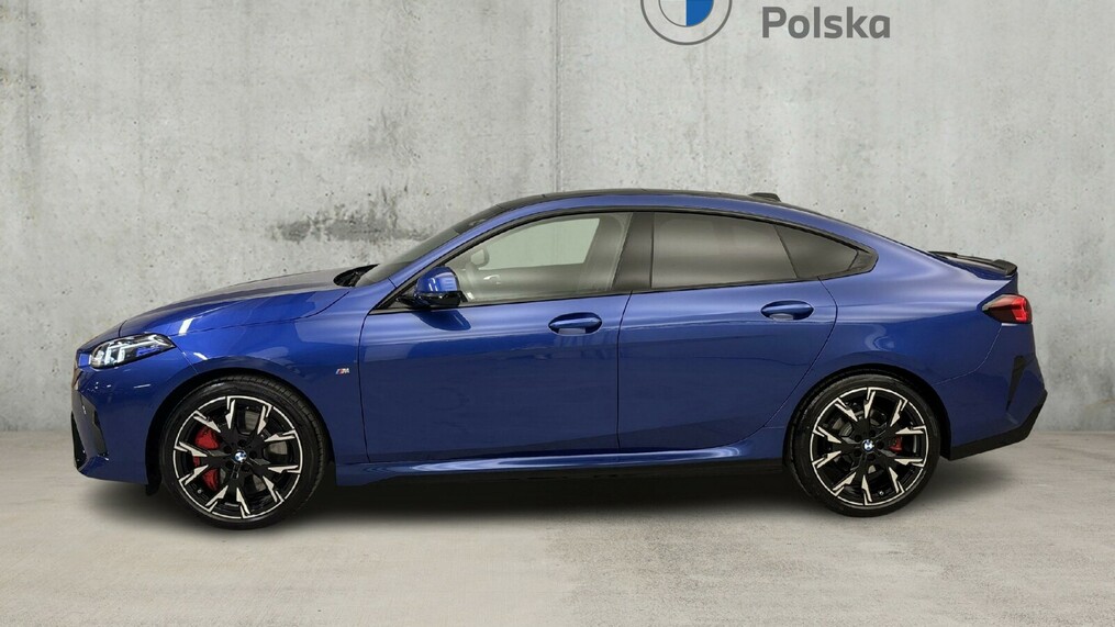 BMW Serii 2, 220