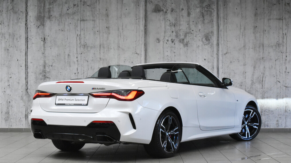 BMW Serii 4, 440