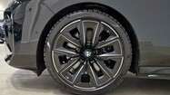 BMW Seria 7 i7