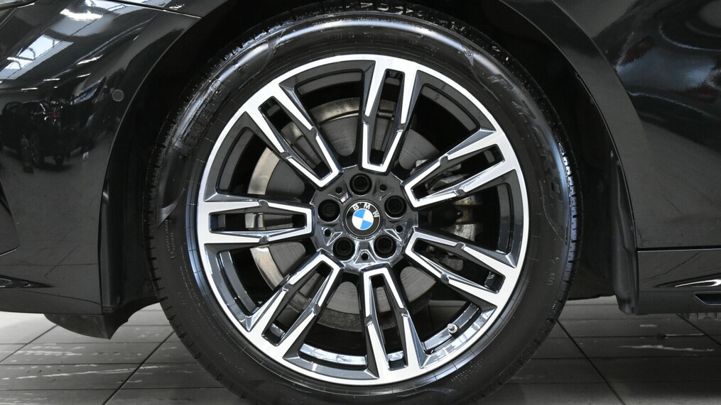 BMW Seria 5, 520