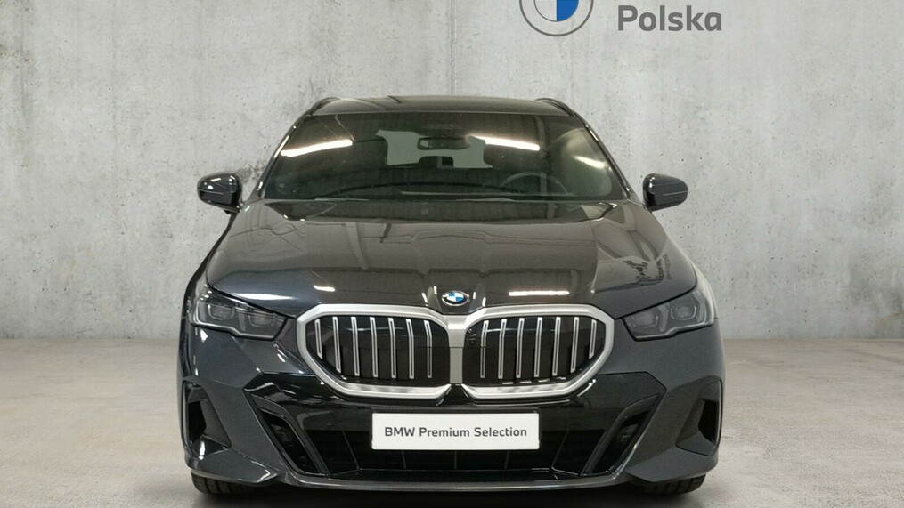 BMW Serii 5, 520