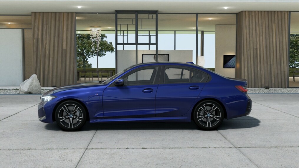 BMW Serii 3, 330