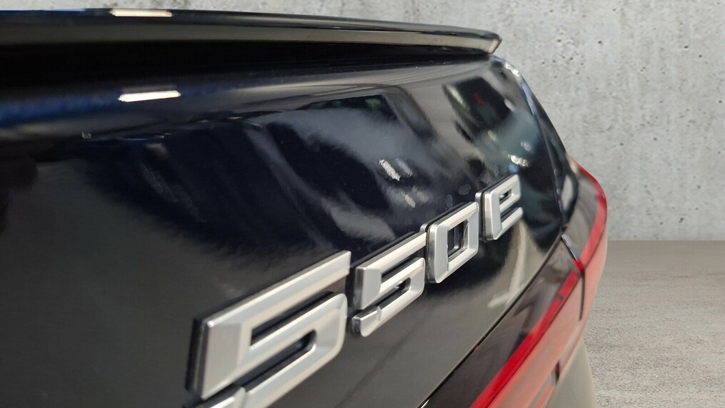 BMW Serii 5, 550