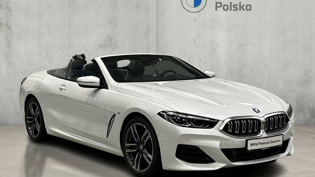 BMW Serii 8, 840
