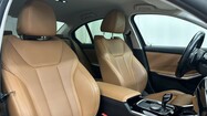 miniaturka - BMW Serii 3, 330