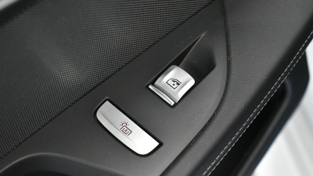 BMW Serii 8, 840