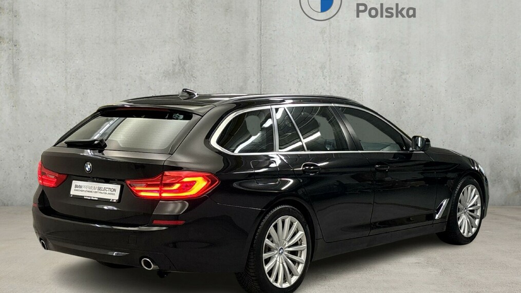 BMW Seria 5, 518