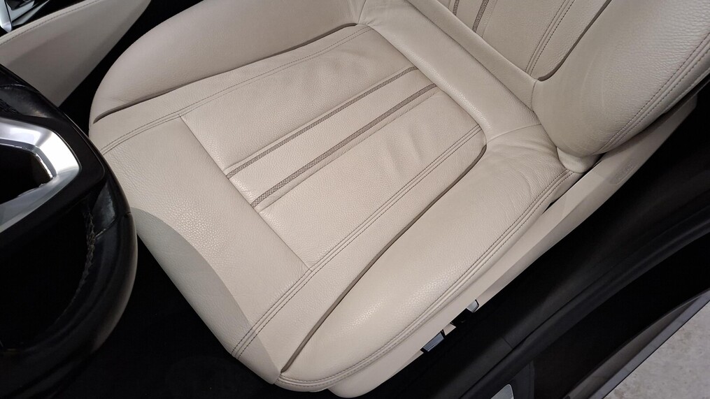 BMW Serii 5, 520