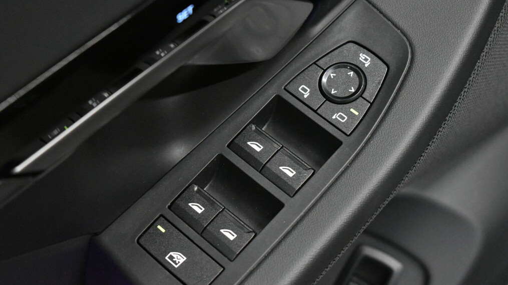 BMW Serii 5, 520