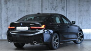 BMW Serii 3, 330
