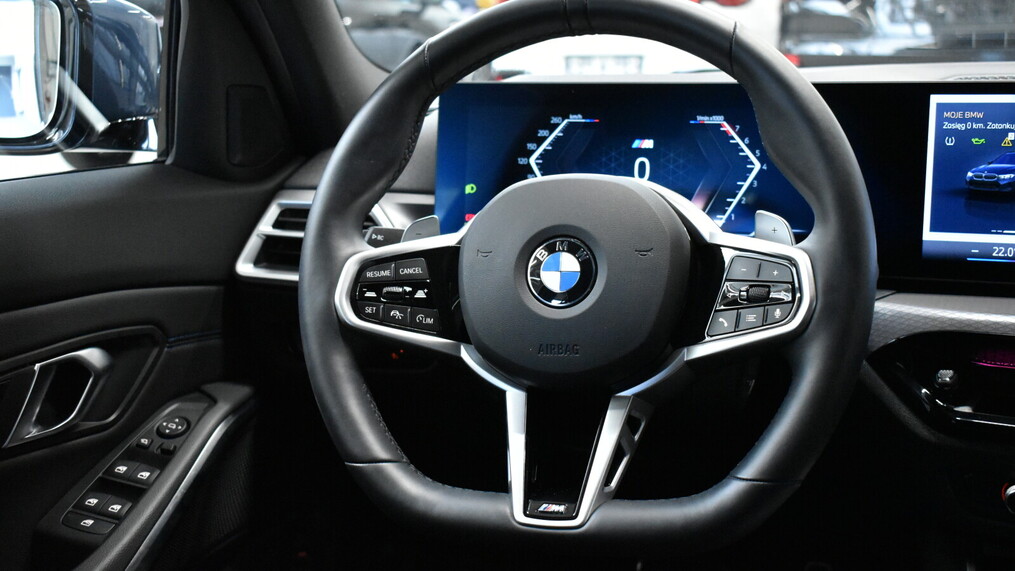 BMW Serii 3, 330