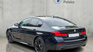 BMW Serii 5, 520