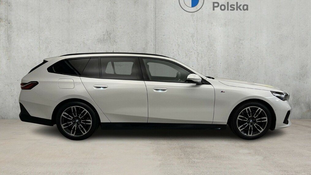 BMW Serii 5, 520