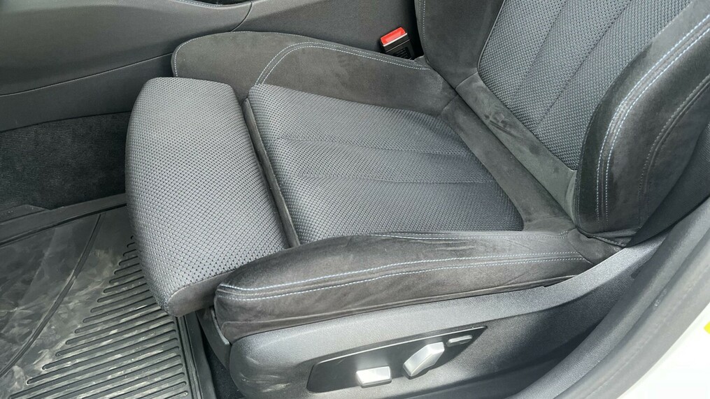 BMW Seria 5, 530