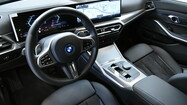 BMW Seria 3, 330