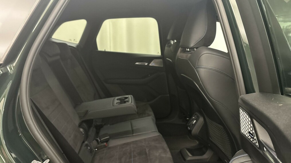BMW Serii 2, 218