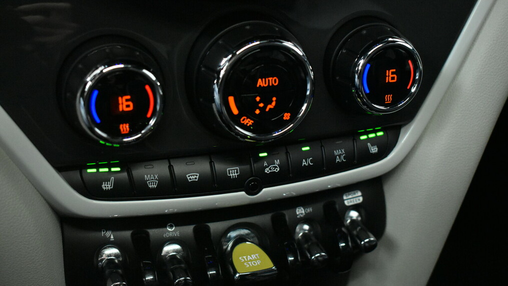 MINI Cooper SE