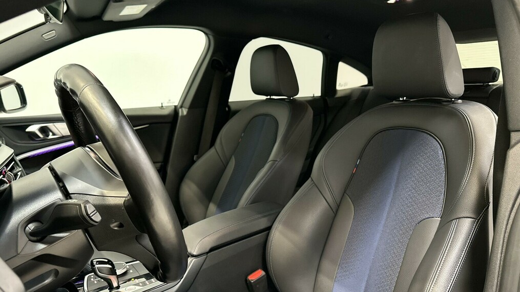 BMW Seria 2 220